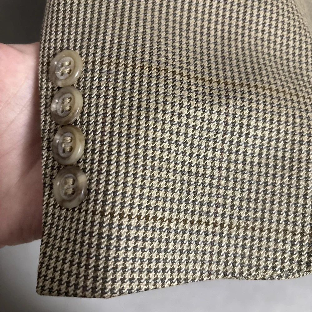 Vintage Hart Schaffner Marx Sport Coat 44R Gold Trumper Tan Check Tweed USA